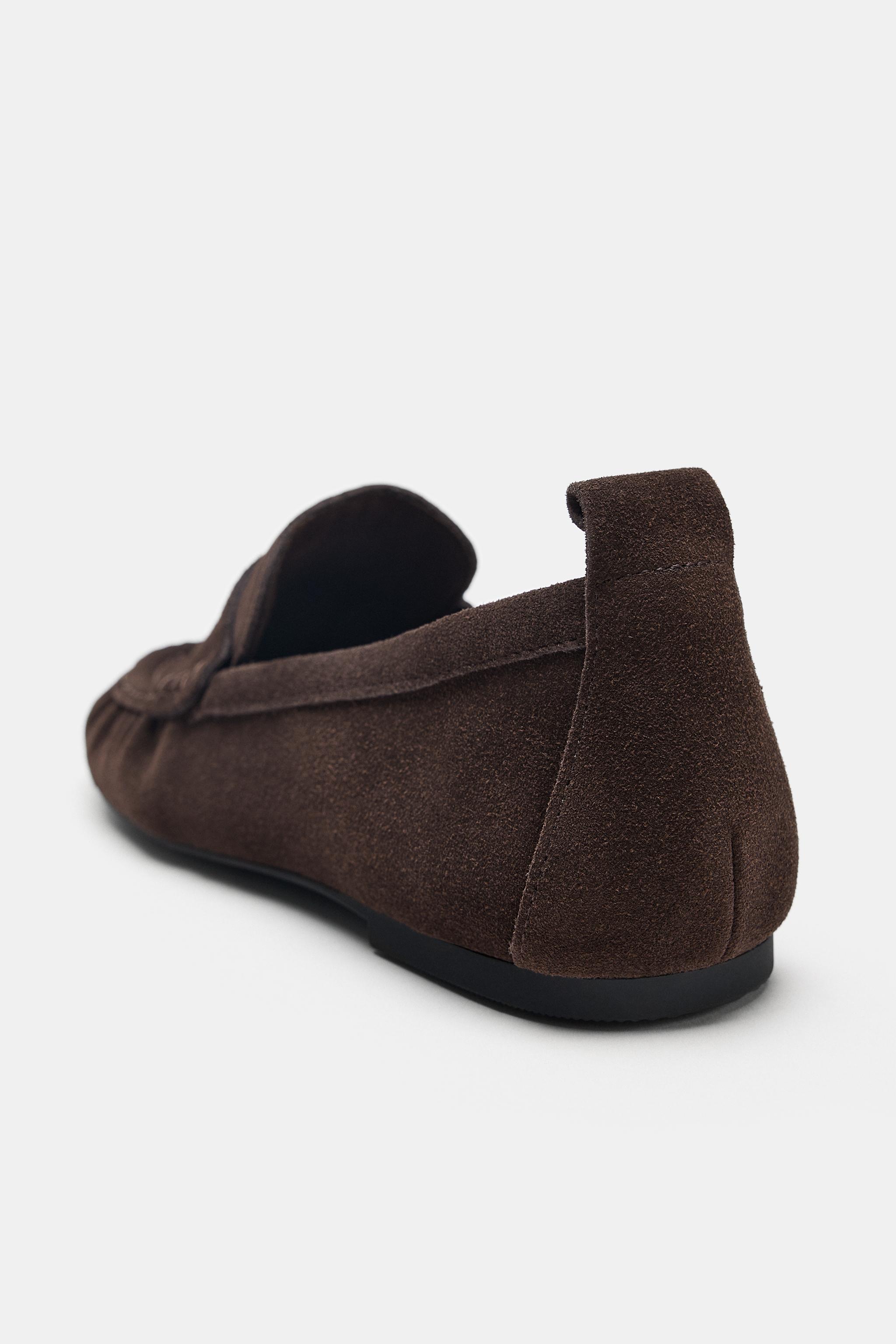 GATHERED SUEDE LOAFERS